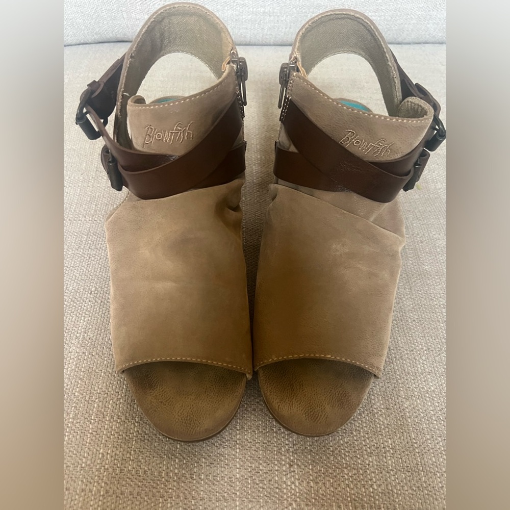 Ladies size 7.5 Blowfish wedge sandals Used